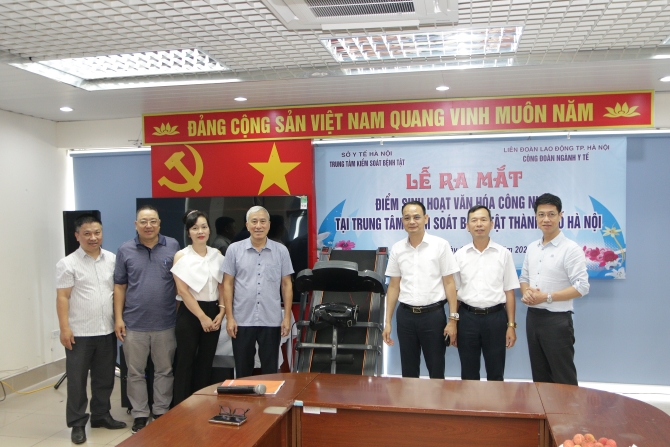 Ra mắt Điểm sinh hoạt văn hóa cho công nhân viên tại Trung tâm Kiểm soát bệnh tật Hà Nội
