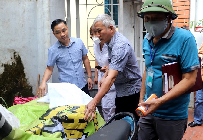 Cảnh giác với những bệnh thường gặp trong mùa mưa bão