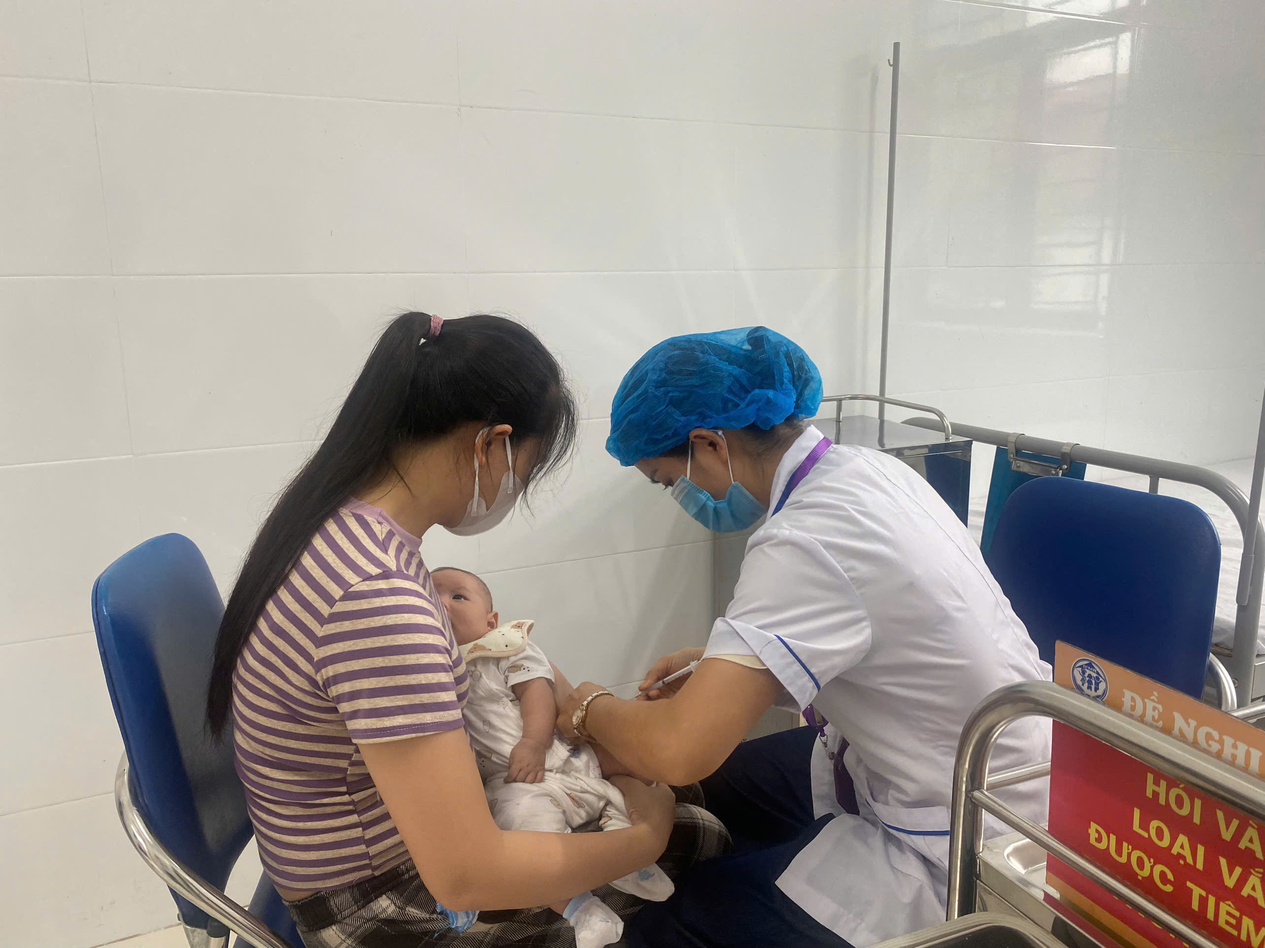 Hà Nội kiểm soát, hạn chế tối đa thiệt hại do bệnh dịch