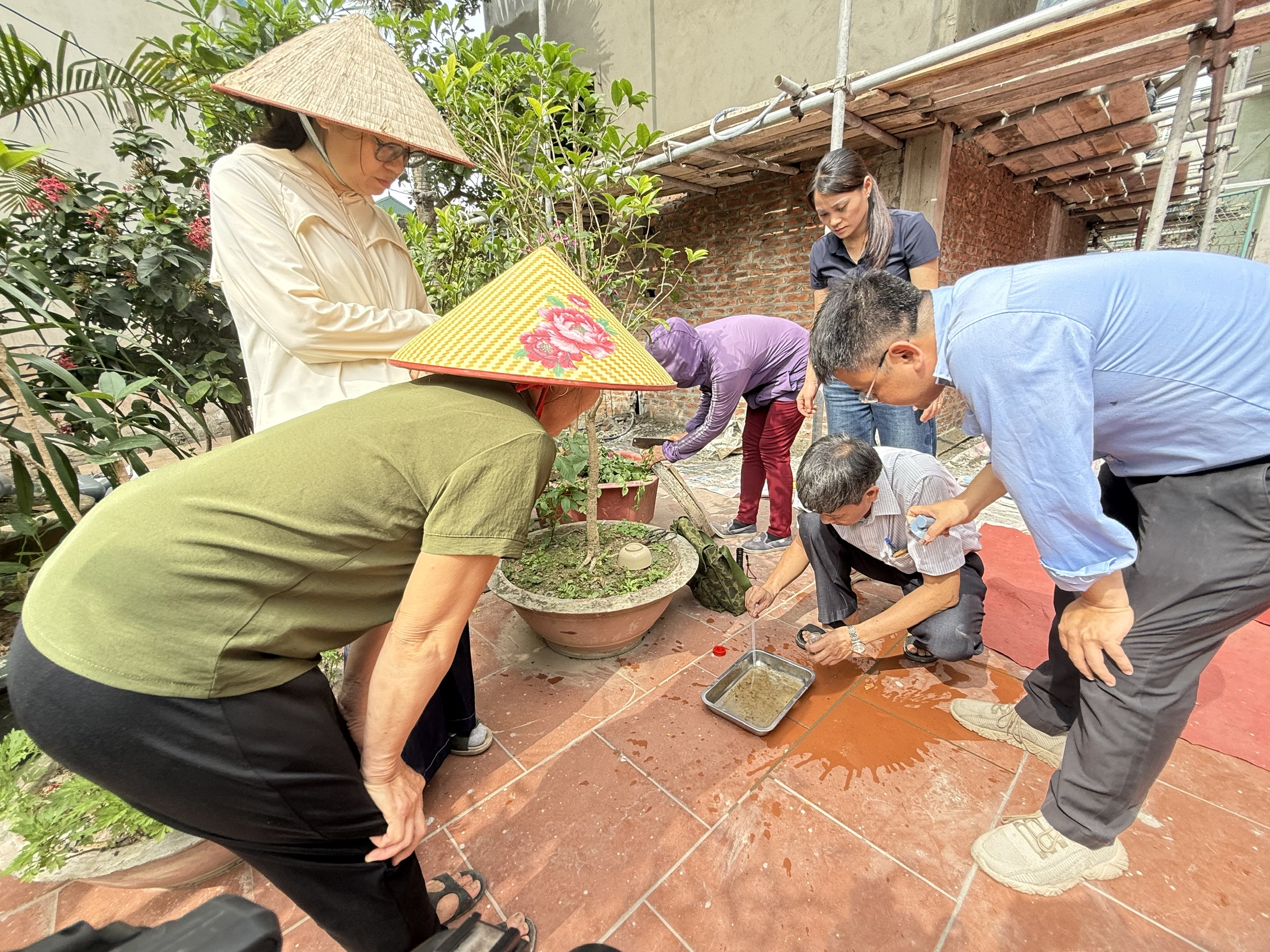 Mỗi người dân chính là “lá chắn” đầu tiên trong việc ngăn chặn dịch bệnh sốt xuất huyết