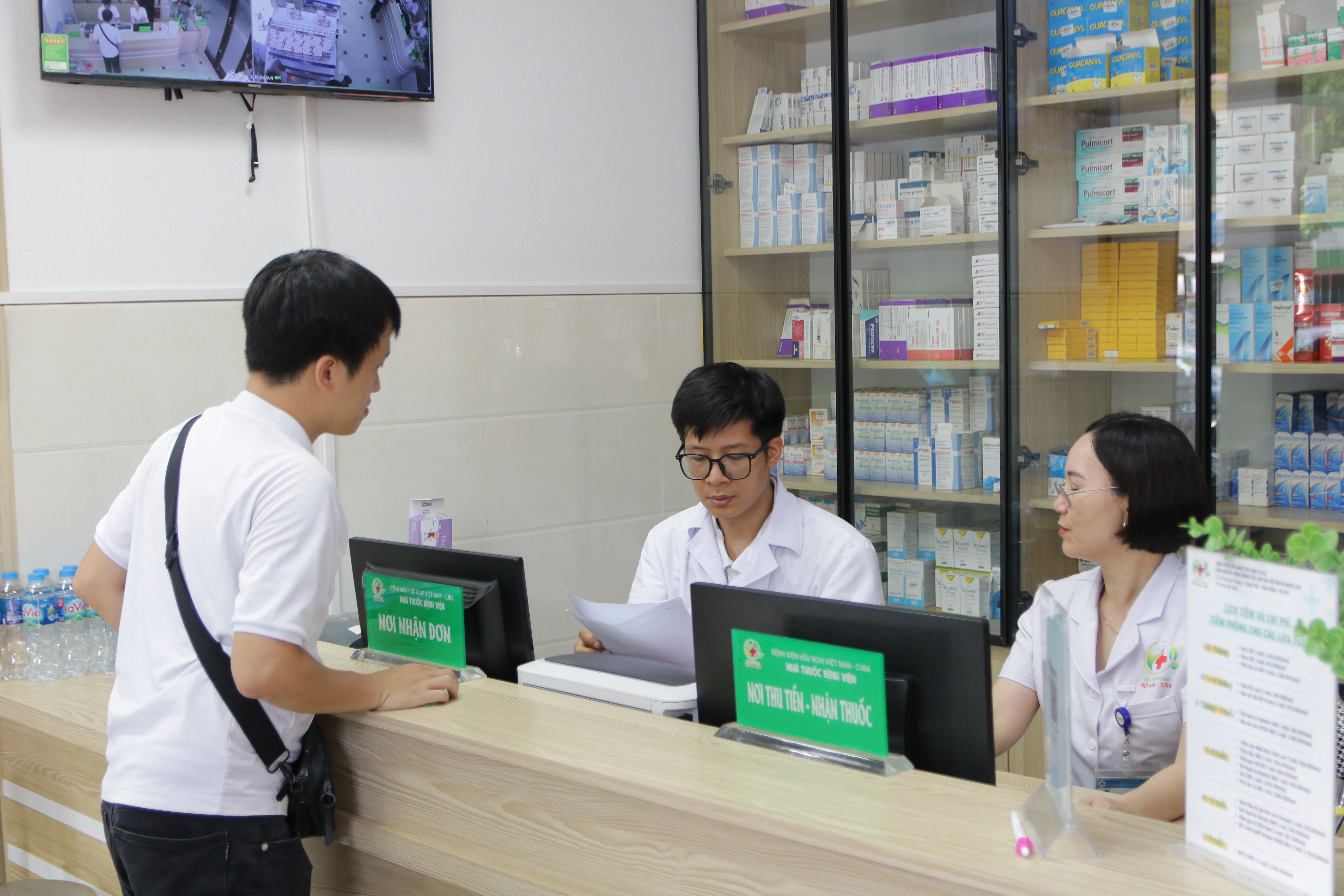 Hà Nội tăng cường bảo vệ quyền lợi người tiêu dùng trong lĩnh vực y tế