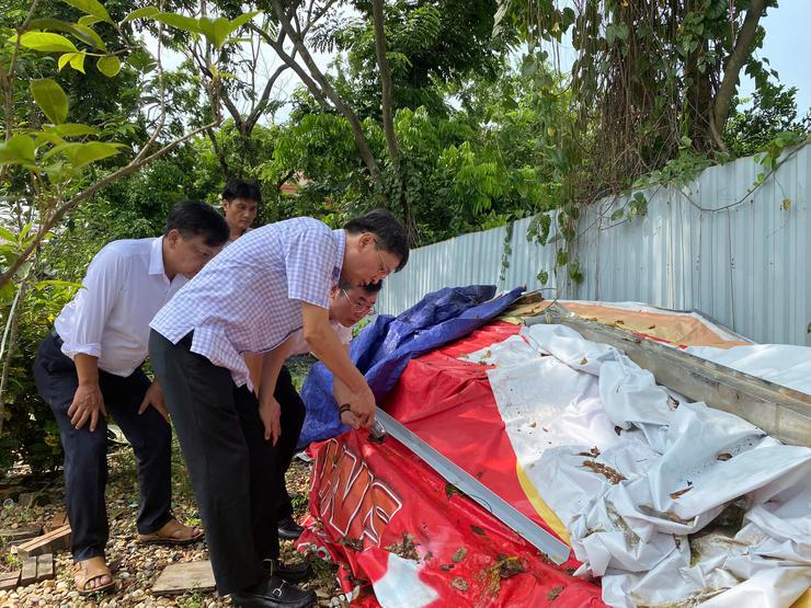 Tập trung xử lý triệt để ổ dịch, vệ sinh môi trường hằng ngày không để dịch sốt xuất huyết lan rộng