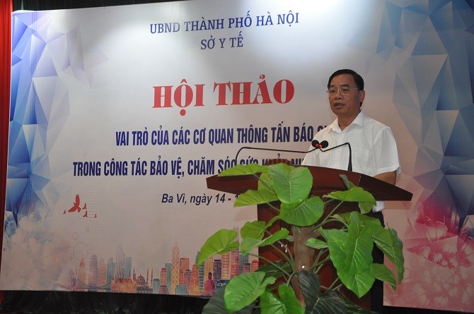 Phát huy vai trò của báo chí trong công tác bảo vệ, chăm sóc sức khỏe nhân dân Thủ đô